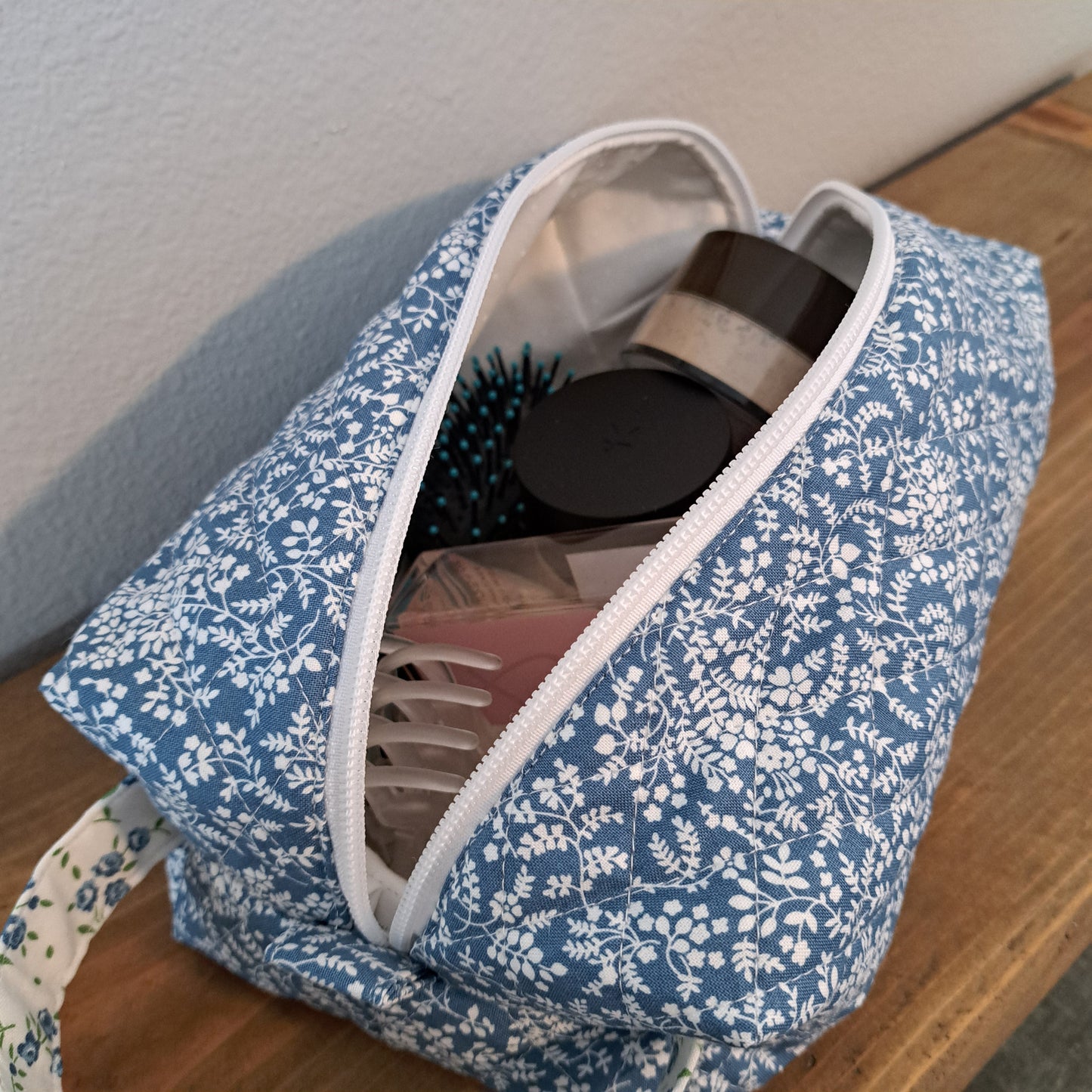 Dainty Blue & White Floral Cosmetic Bag - Large