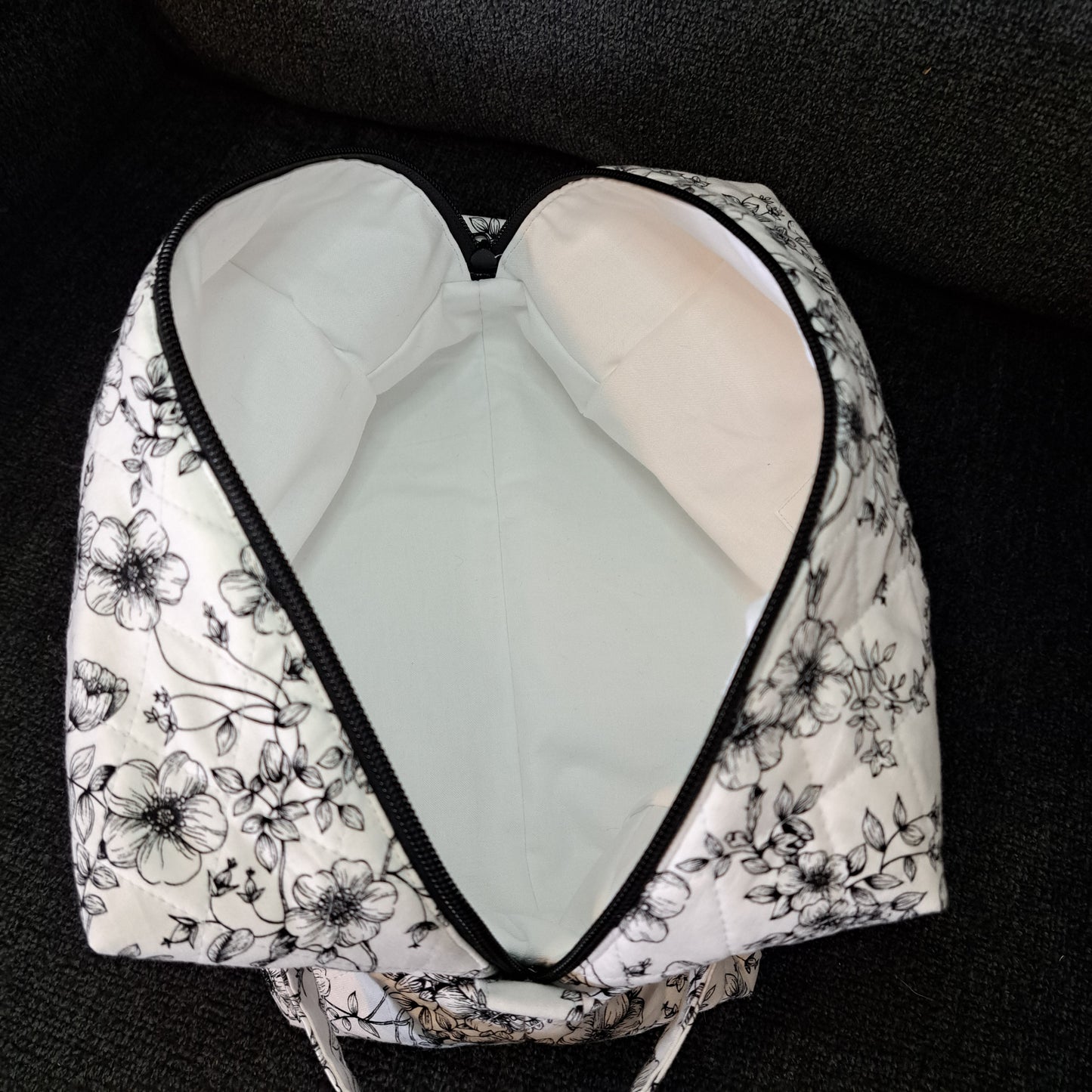 Angel XL Cosmetic Bag - Black Flowers